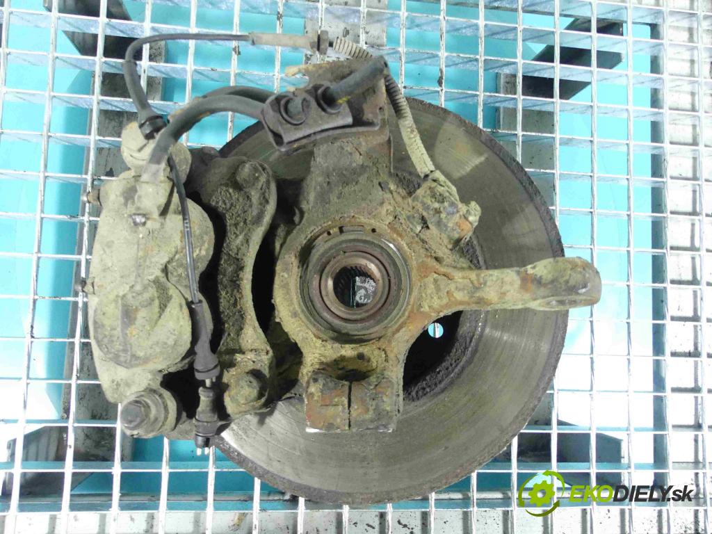 Renault Master II 1998-2010 1.9 dci 80 HP manual 59 kW 1870 cm3 5- náboj pravé  (Náboje)