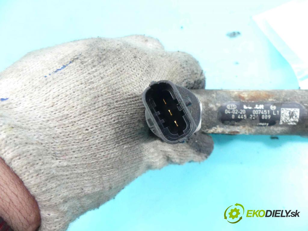 Citroen Jumper I 1994-2006 2.8 hdi 128 HP manual 94 kW 2800 cm3 5- lišta vstrekovacia 0445224009 (Vstrekovacie lišty)