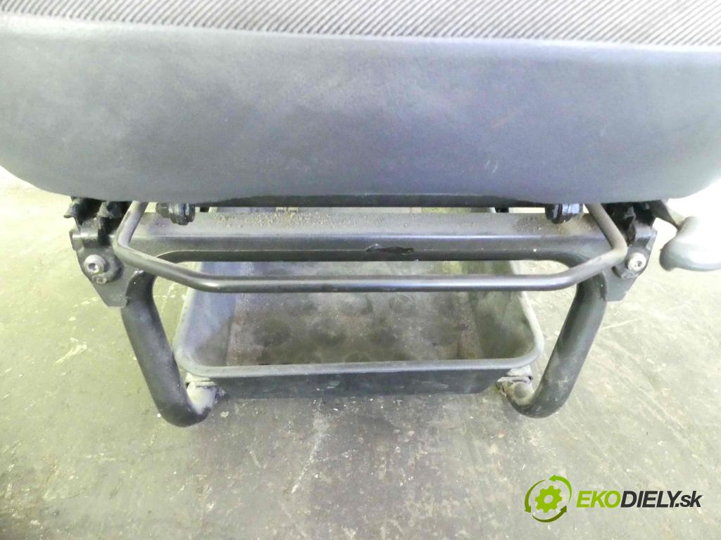 Citroen Jumper I 1994-2006 2.8 hdi 128 HP manual 94 kW 2800 cm3 5- Sedačka ľavý  (Sedačky, sedadlá)