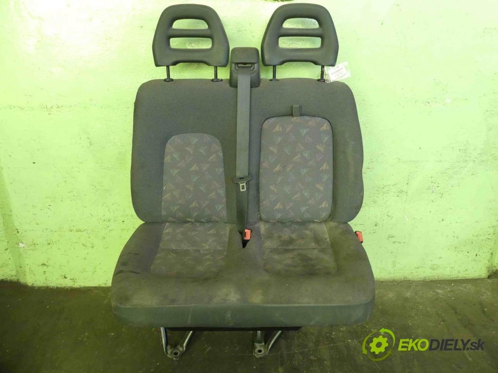 Citroen Jumper I 1994-2006 2.8 hdi 128 HP manual 94 kW 2800 cm3 5- Sedačka pravý  (Sedačky, sedadlá)