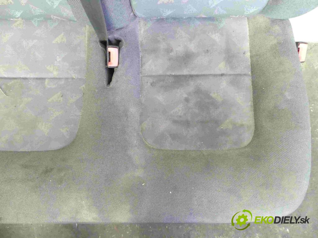 Citroen Jumper I 1994-2006 2.8 hdi 128 HP manual 94 kW 2800 cm3 5- Sedačka pravý  (Sedačky, sedadlá)