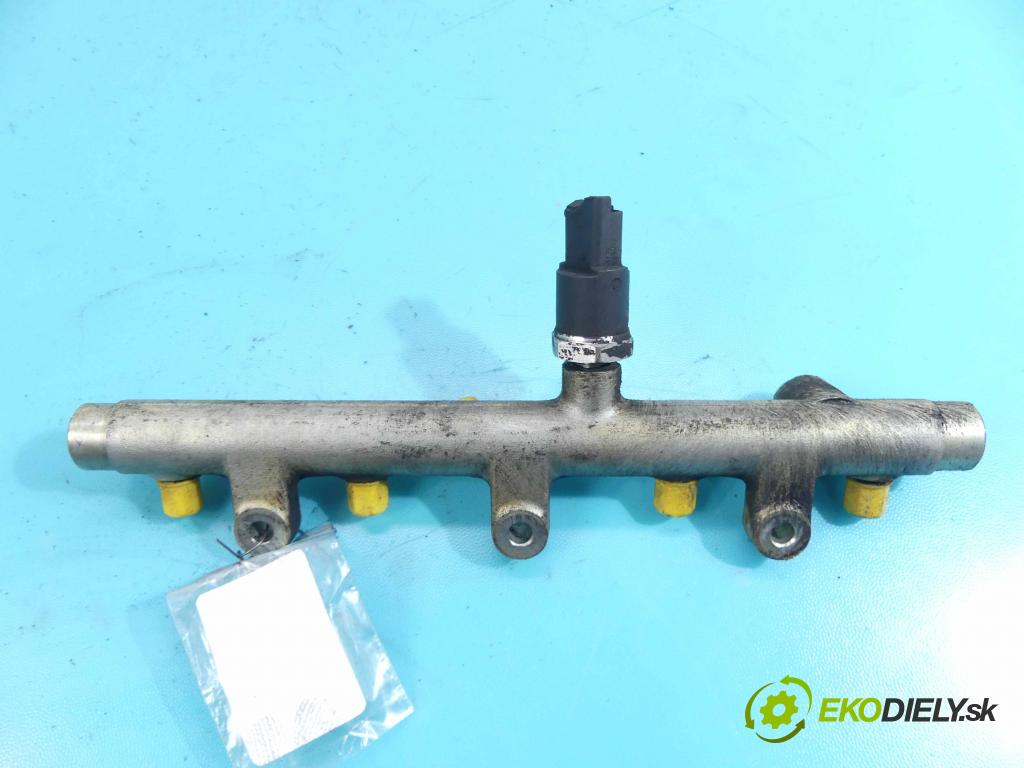 Citroen Xsara Picasso 2.0 hdi 90 HP manual 66 kW 1997 cm3 5- lišta vstrekovacia 0281002283 (Vstrekovacie lišty)