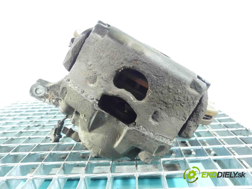 Opel Vectra C 2002-2008 2.2 16v 147 HP manual 108 kW 2198 cm3 4- brzdič predné ľavý  (Ostatné)