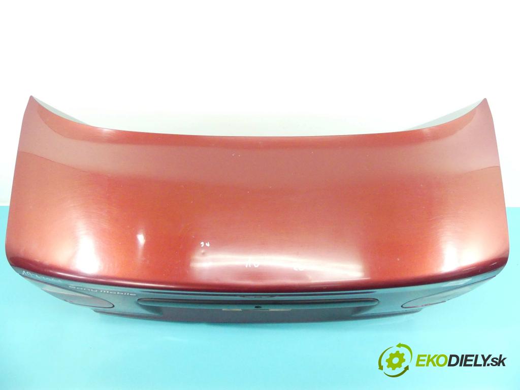 Daewoo Lanos 1.5 16v 99 hp manual 73 kW 1498 cm3 4- zadní kufrové dveře  (Zadní kapoty)