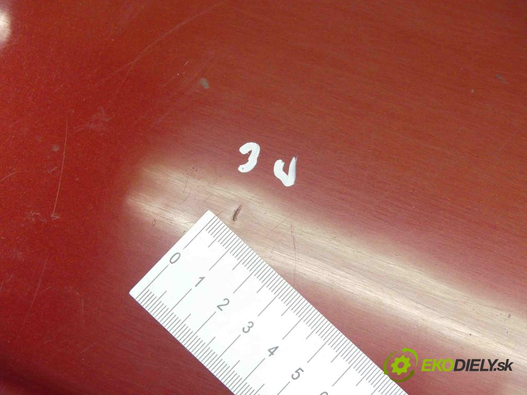 Daewoo Lanos 1.5 16v 99 hp manual 73 kW 1498 cm3 4- zadní kufrové dveře  (Zadní kapoty)