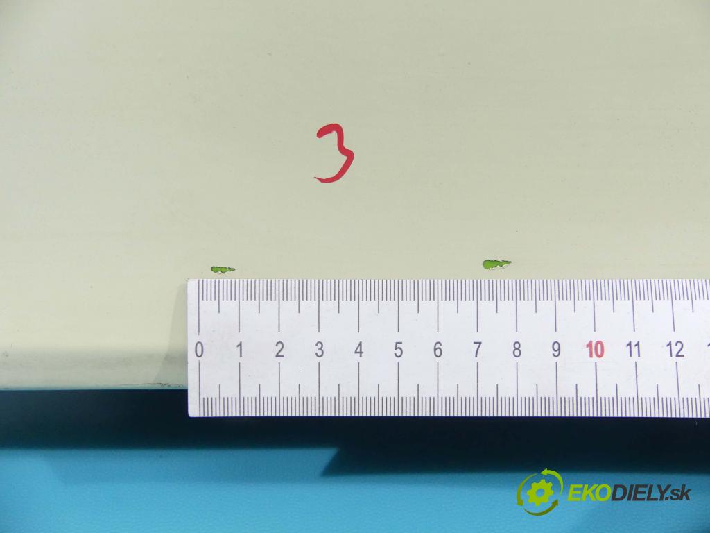 Smart Fortwo 1998-2007 0.6 54 hp automatic 40 kW 599 cm3 3- zadní kufrové dveře  (Zadní kapoty)