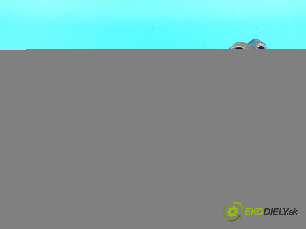 Toyota Auris II 2012-2018 1.6 D4D 111KM manual 82 kW 1598 cm3 5- Sloupec: volant  (Tyče riadenia (volantu))