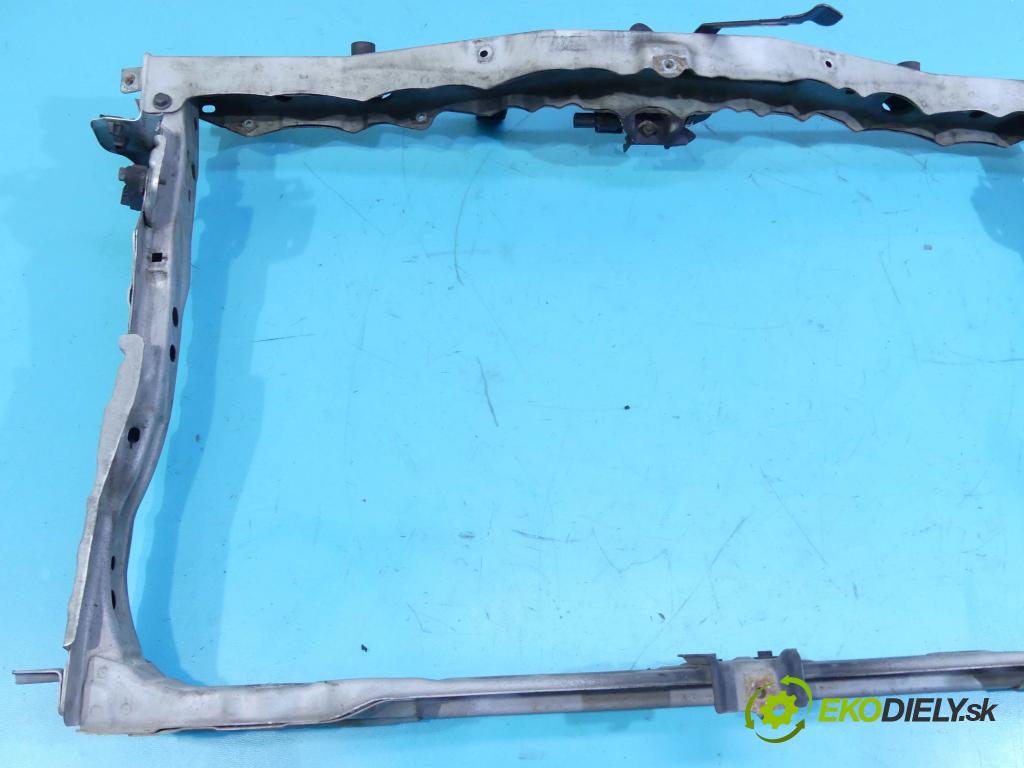 Toyota Auris II 2012-2018 1.6 D4D 111KM manual 82 kW 1598 cm3 5- stěna přední 88767-0F123 (Přední výztuha)