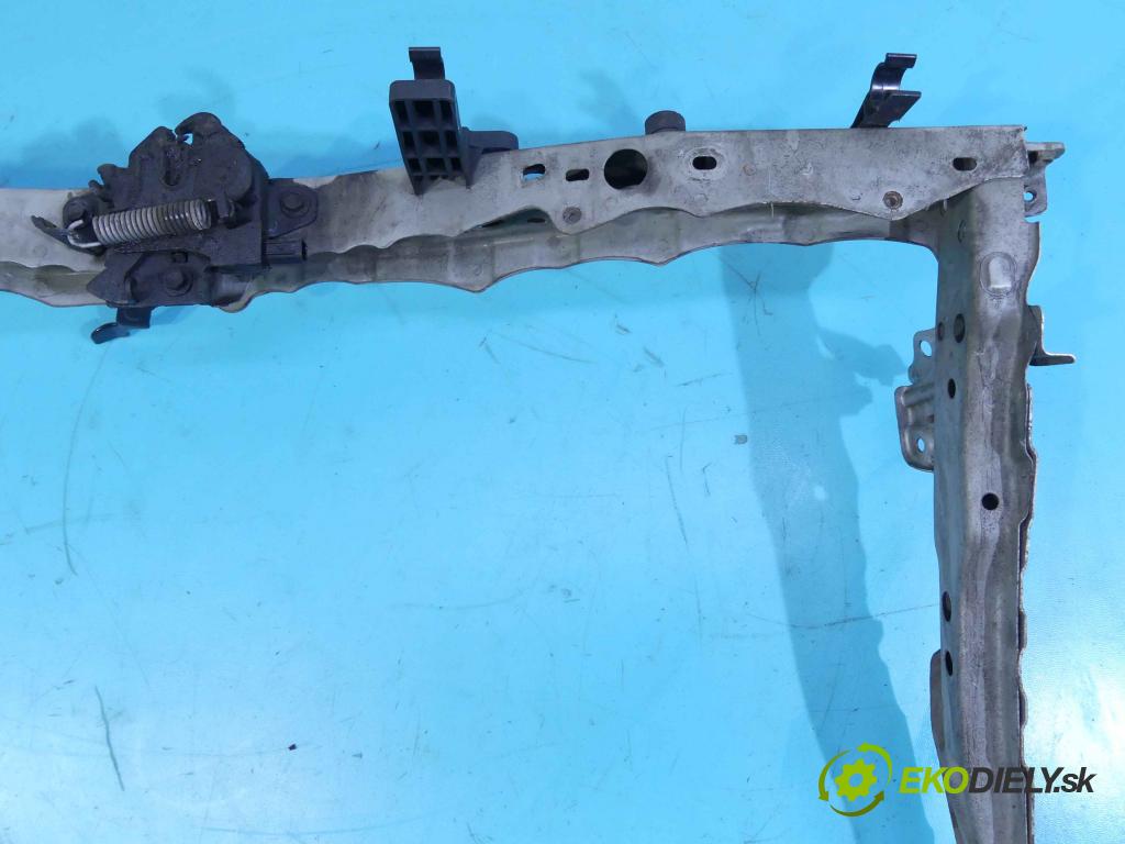 Toyota Auris II 2012-2018 1.6 D4D 111KM manual 82 kW 1598 cm3 5- stěna přední 88767-0F123 (Přední výztuha)