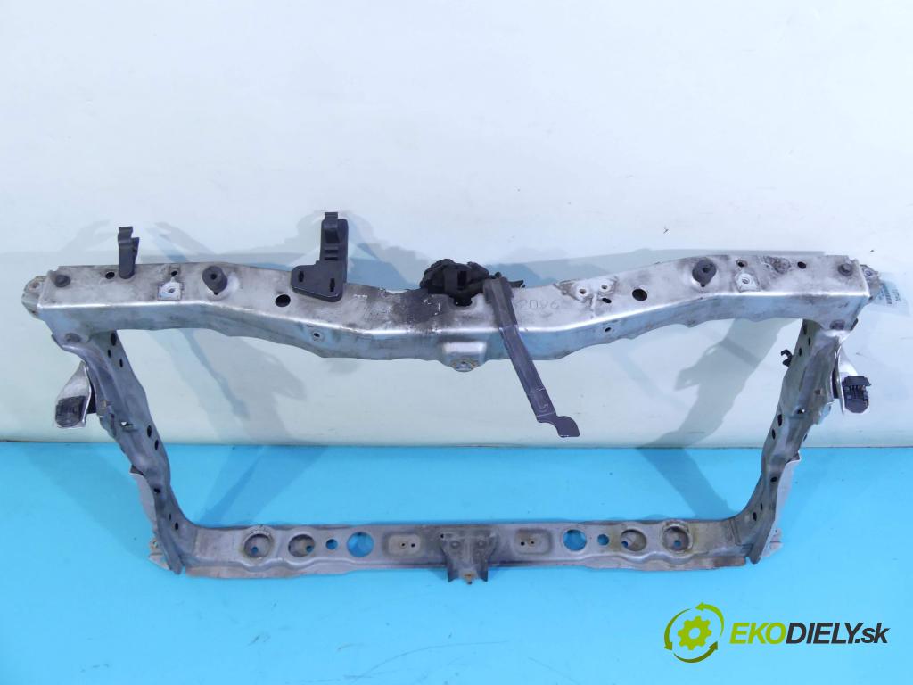 Toyota Auris II 2012-2018 1.6 D4D 111KM manual 82 kW 1598 cm3 5- stěna přední 88767-0F123 (Přední výztuha)