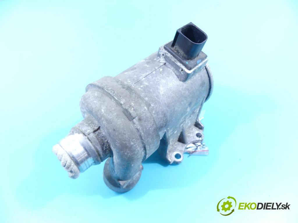 Volvo S90 2016- 2.0 T5 254KM automatic 187 kW 1969 cm3 4- čerpadlo vody 702702280 (Vodní pumpy)