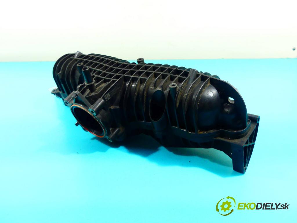 Volvo S90 2016- 2.0 T5 254KM automatic 187 kW 1969 cm3 4- zvod nasávací 31465677 (Sacie potrubia)