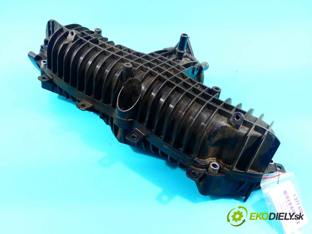 Volvo S90 2016- 2.0 T5 254KM automatic 187 kW 1969 cm3 4- zvod nasávací 31465677 (Sacie potrubia)