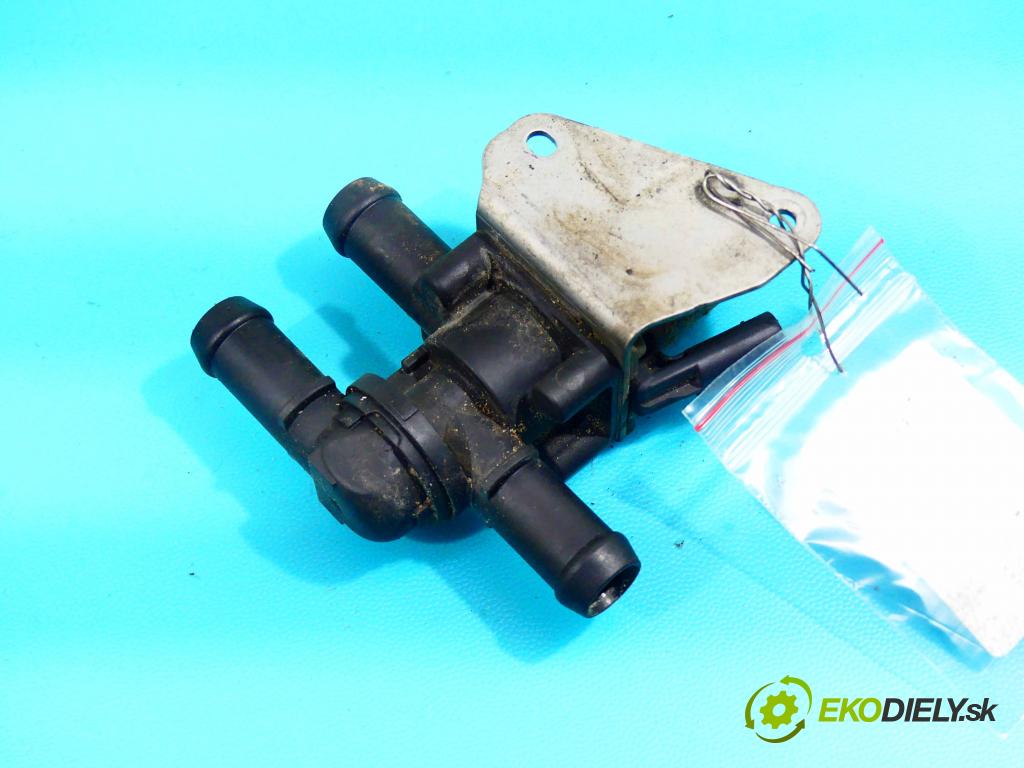 Volvo S90 2016- 2.0 T5 254KM automatic 187 kW 1969 cm3 4- čerpadlo vody 31461924 (Vodní pumpy)