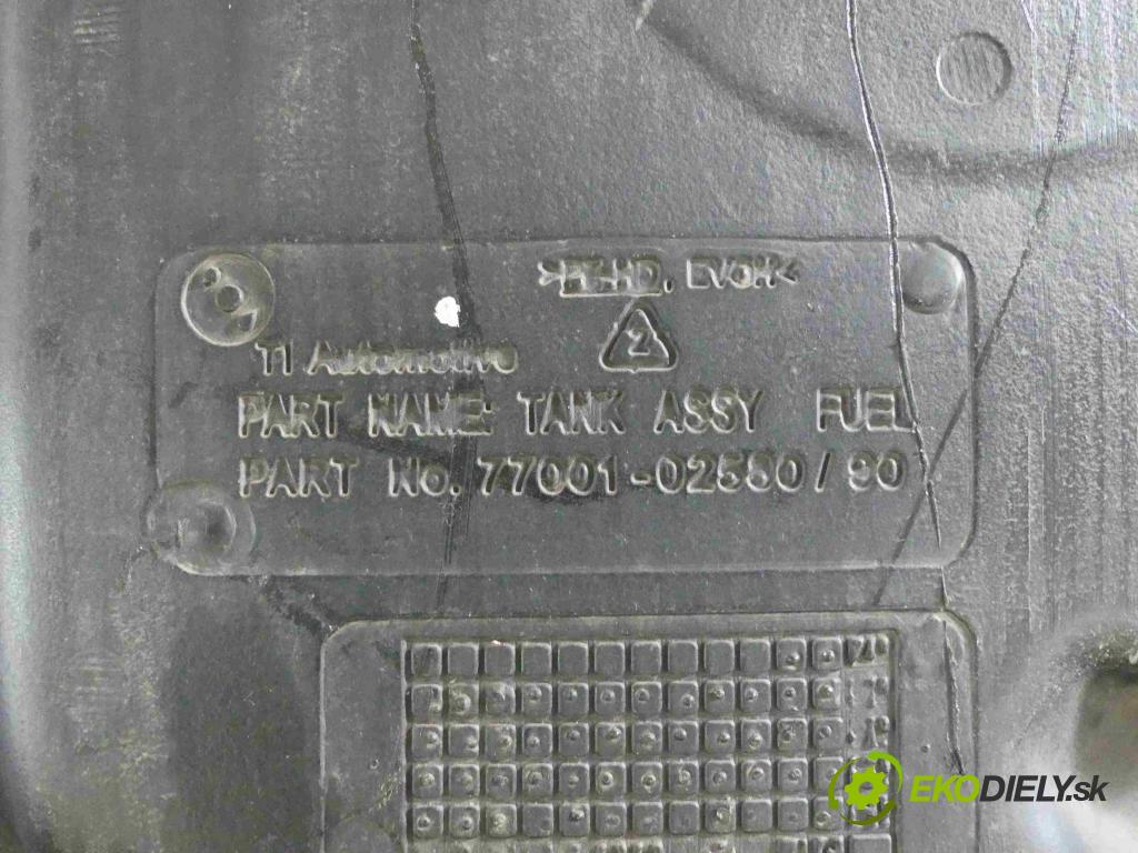 Toyota Auris II 2012-2018 1.6 D4D 111KM manual 82 kW 1598 cm3 5- Nádrž: paliva 77001-02580 (Nádrže)
