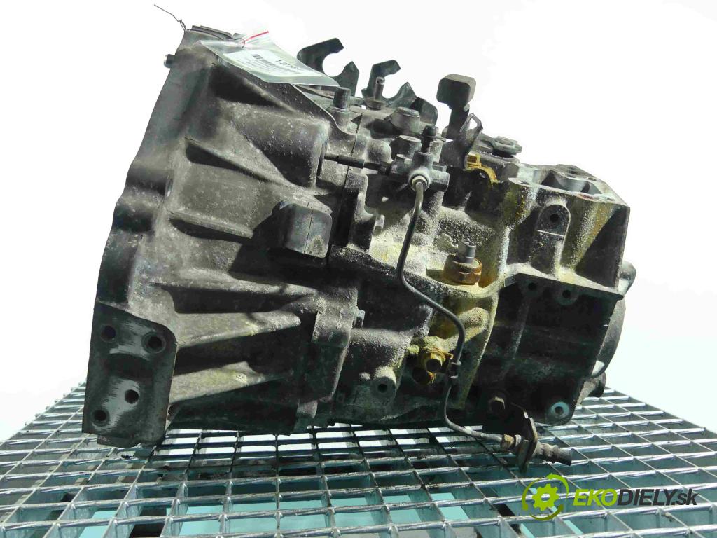 Toyota Corolla E16/E18  2013-2019 1.6 16v 132  HP manual 97 kW 1598 cm3 4- prevodovka stupeň,rýchlosť manual 31115-05020