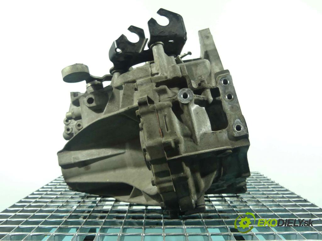 Toyota Corolla E16/E18  2013-2019 1.6 16v 132  HP manual 97 kW 1598 cm3 4- prevodovka stupeň,rýchlosť manual 31115-05020