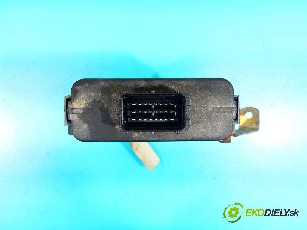 Chevrolet Cruze 1.8 16V 141 HP manual 104 kW 1796 cm3 4- modul riadiaca jednotka DE817010 (Ostatné)