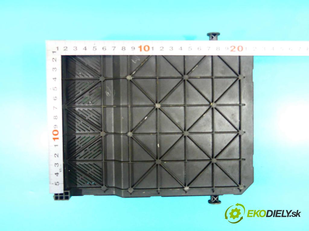 Citroen C3 I 2002-2009 1.4 73 HP manual 54 kW 1360 cm3 5- modul riadiaca jednotka 9649811480 (Ostatné)