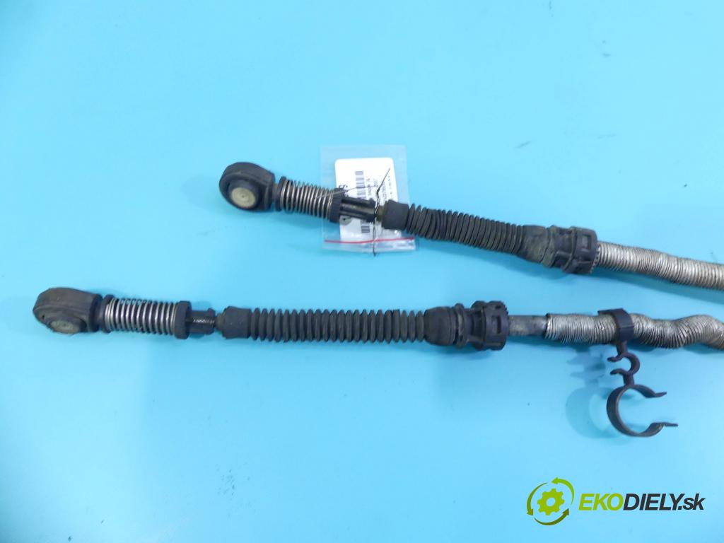 Skoda Fabia I 1999-2007 1.2 6V 54 HP manual 40 kW 1198 cm3 5- Páka: Změny: stupeň,rýchlosť 6Q0711061 (Rýchlostné páky / kulisy)