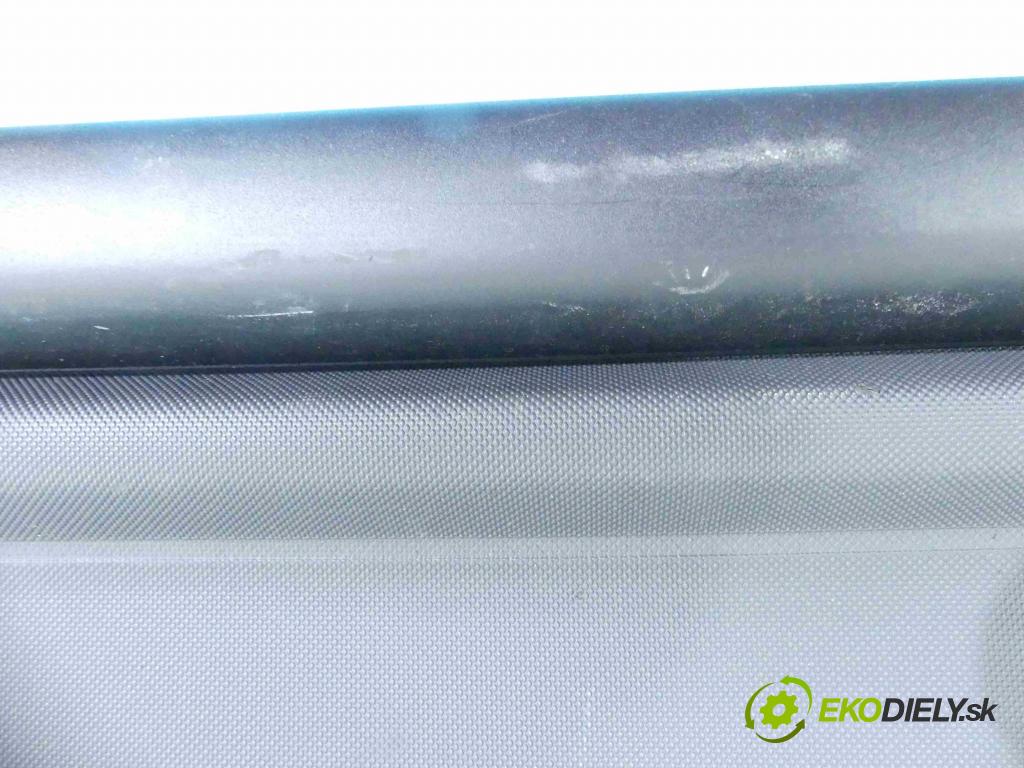 Seat Altea 1.9 tdi 105 HP manual 77 kW 1896 cm3 5- roleta  (Rolety kufra)