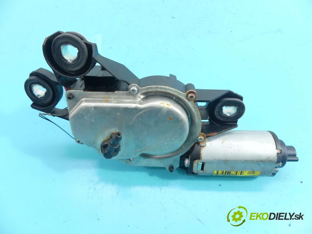 Seat Altea 1.9 tdi 105 HP manual 77 kW 1896 cm3 5- motor stieračov zadné 5P0955711C