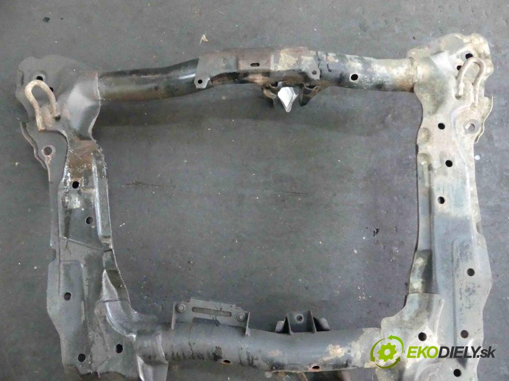 Honda Fr-v 2.0 16v 150 hp manual 110 kW 1998 cm3 5- výztuha motoru