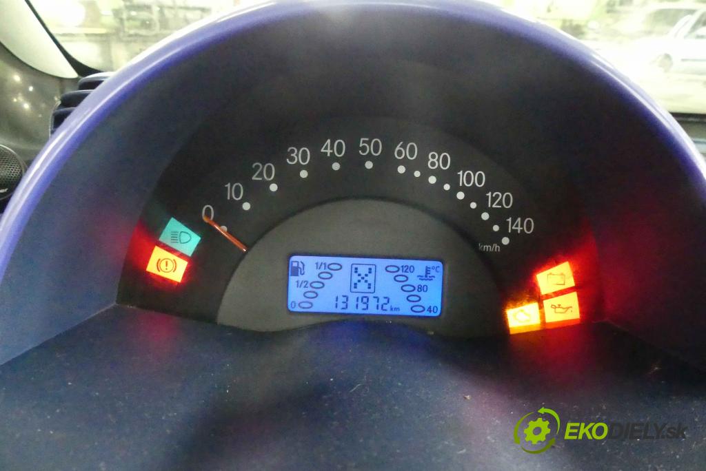 Smart Fortwo 1998-2007 0.6 54 HP automatic 40 kW 599 cm3 3- prístrojovka/ budíky 110008872002 (Prístrojové dosky, displeje)