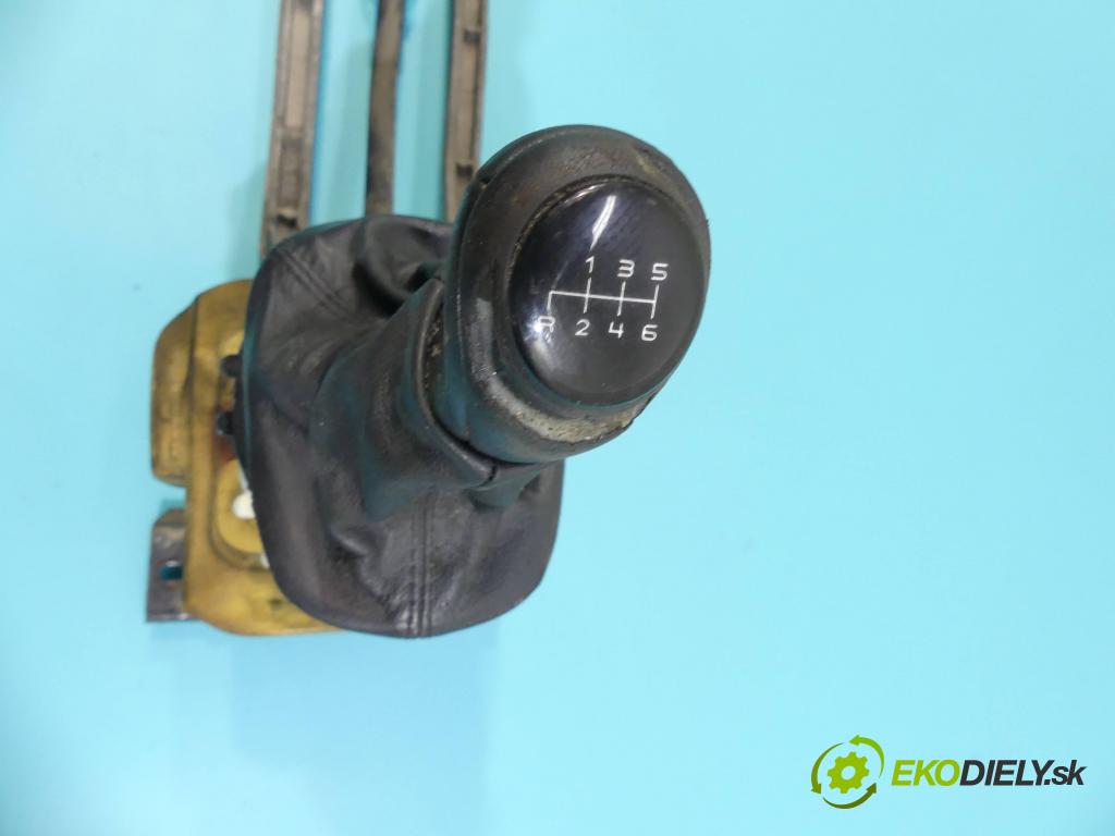 Mercedes C W203 2000-2007 1.8 kompressor 143 HP manual 105 kW 1796 cm3 3- Páka: Změny: stupeň,rýchlosť  (Rýchlostné páky / kulisy)