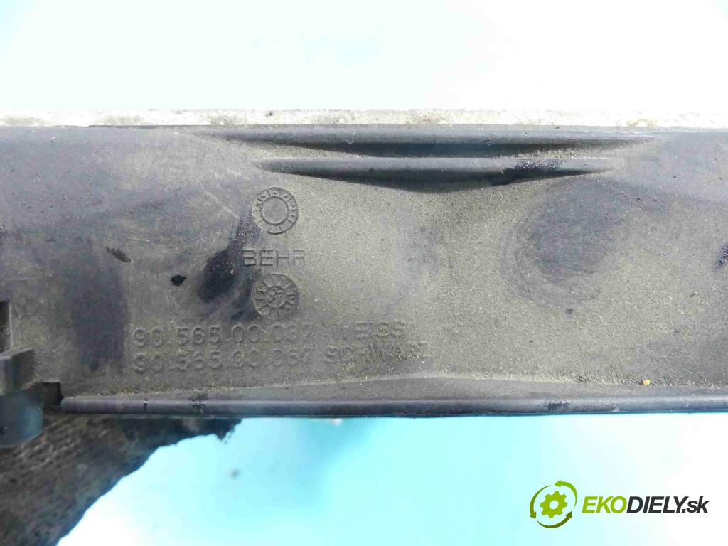 Mercedes 124 2.0d 75 hp manual 55 kW 1997 cm3 4- radiátor 9056500037 (Radiátory topení)