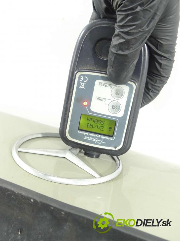 Mercedes 124 2.0d 75 hp manual 55 kW 1997 cm3 4- zadní kufrové dveře  (Zadní kapoty)