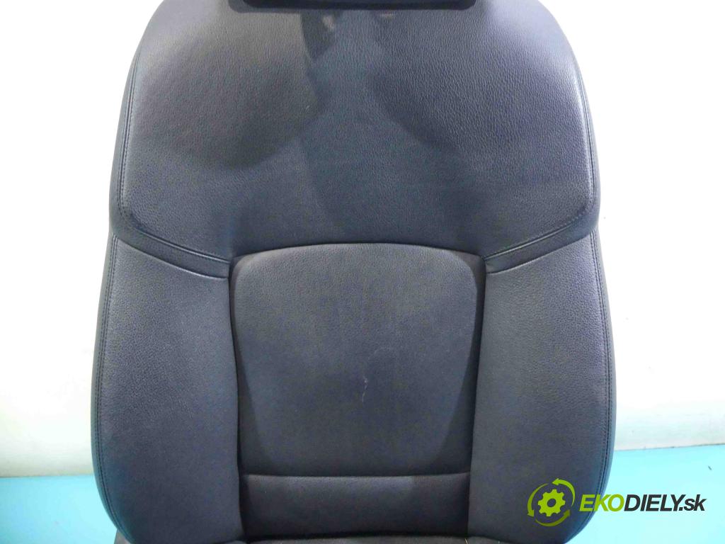 Bmw 5 F10 2010-2017 2.0d 190 HP automatic 140 kW 1995 cm3 4- Sedačka pravý  (Sedačky, sedadlá)