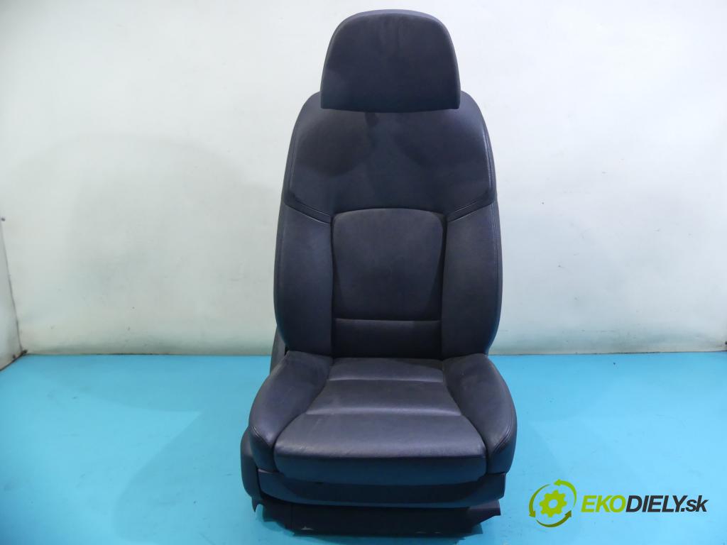 Bmw 5 F10 2010-2017 2.0d 190 HP automatic 140 kW 1995 cm3 4- Sedačka pravý  (Sedačky, sedadlá)