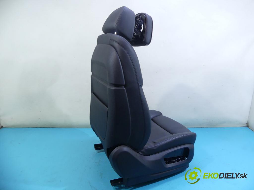 Bmw 5 F10 2010-2017 2.0d 190 HP automatic 140 kW 1995 cm3 4- Sedačka pravý  (Sedačky, sedadlá)