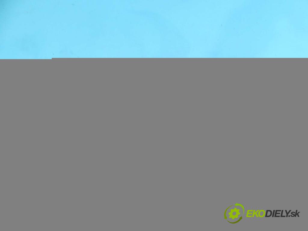 Toyota Auris II 2012-2018 1.6 D4D 111KM manual 82 kW 1598 cm3 5- zadná 58410-02020 (Pláta zadné)