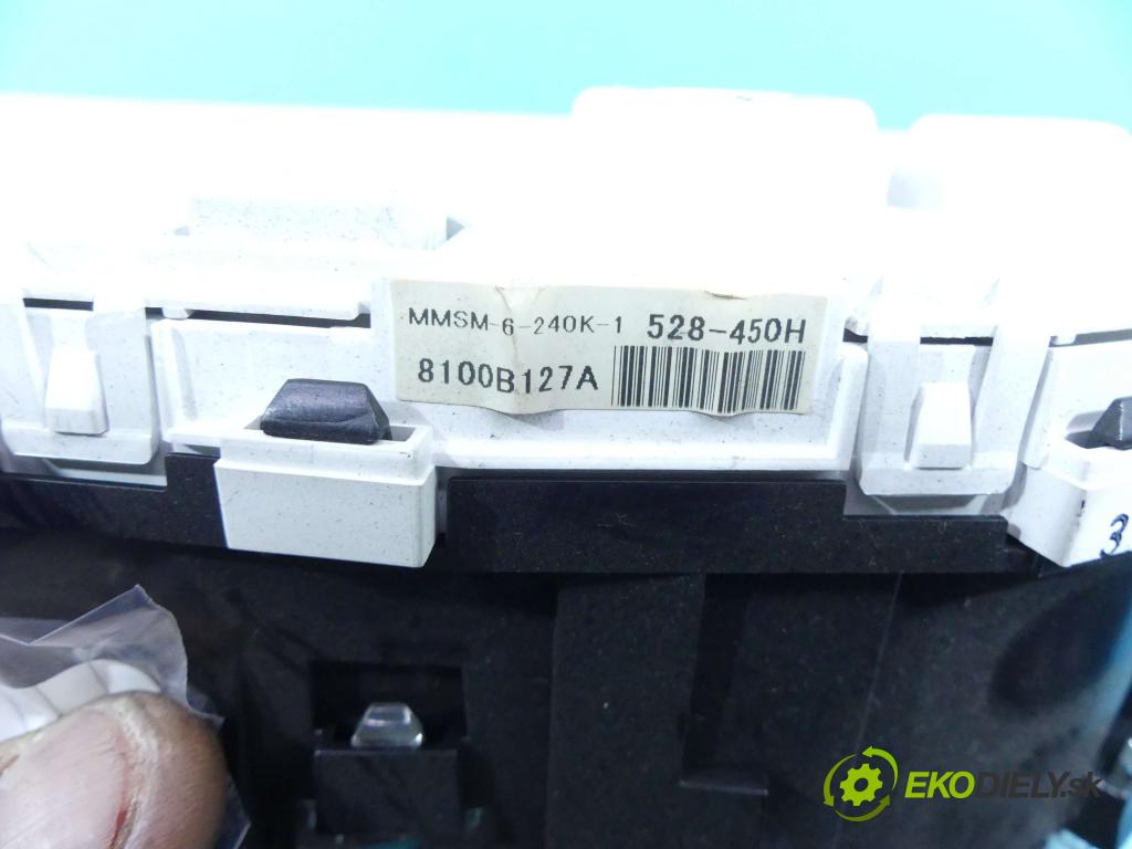 Mitsubishi Lancer VIII 2007-2016 1.8 16v 143 HP manual 105 kW 1798 cm3 5- prístrojovka/ budíky 8100B127A (Prístrojové dosky, displeje)