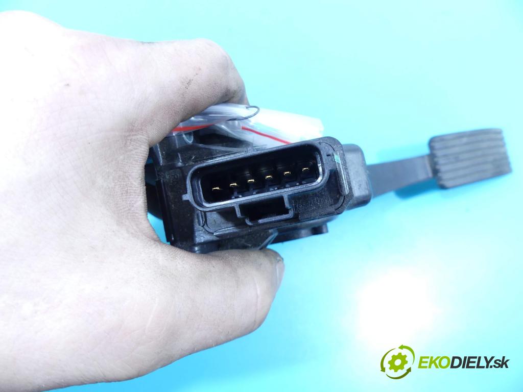 Mitsubishi Lancer VIII 2007-2016 1.8 16v 143 HP manual 105 kW 1798 cm3 5- pedále 50225256000 (Pedále)