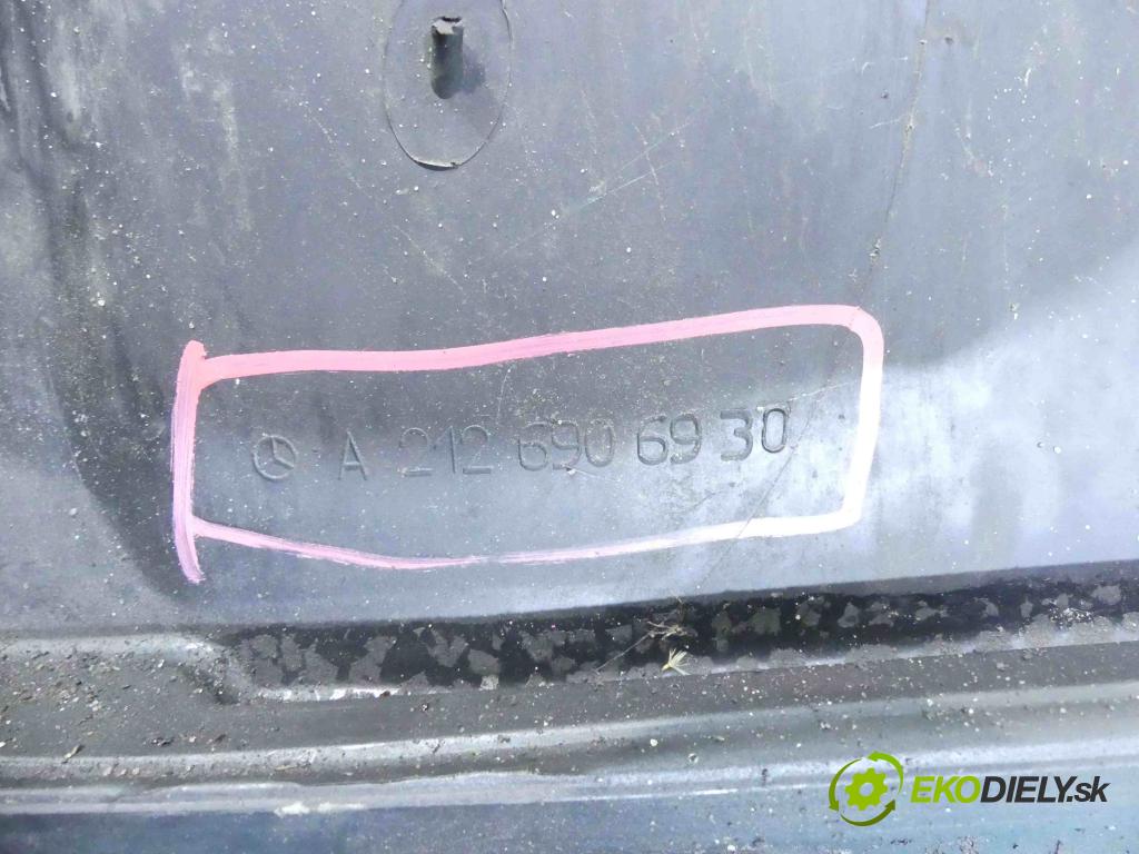 Mercedes E W212 2009-2016 2,2.0 CDI 136hp automatic 100 kW 2143 cm3 4- blatník: přední pravé A2126906930