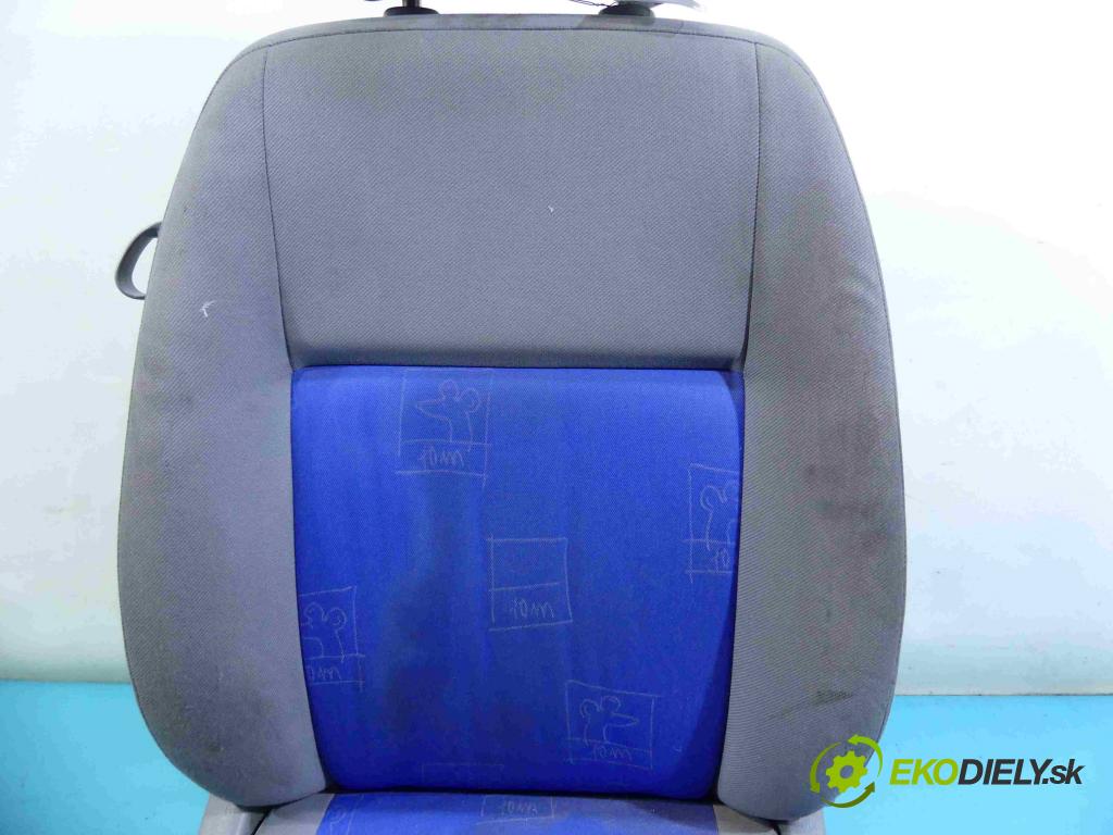 Vw Lupo 1.0 mpi 50KM manual 37 kW 999 cm3 3- Sedačka pravý  (Sedačky, sedadlá)