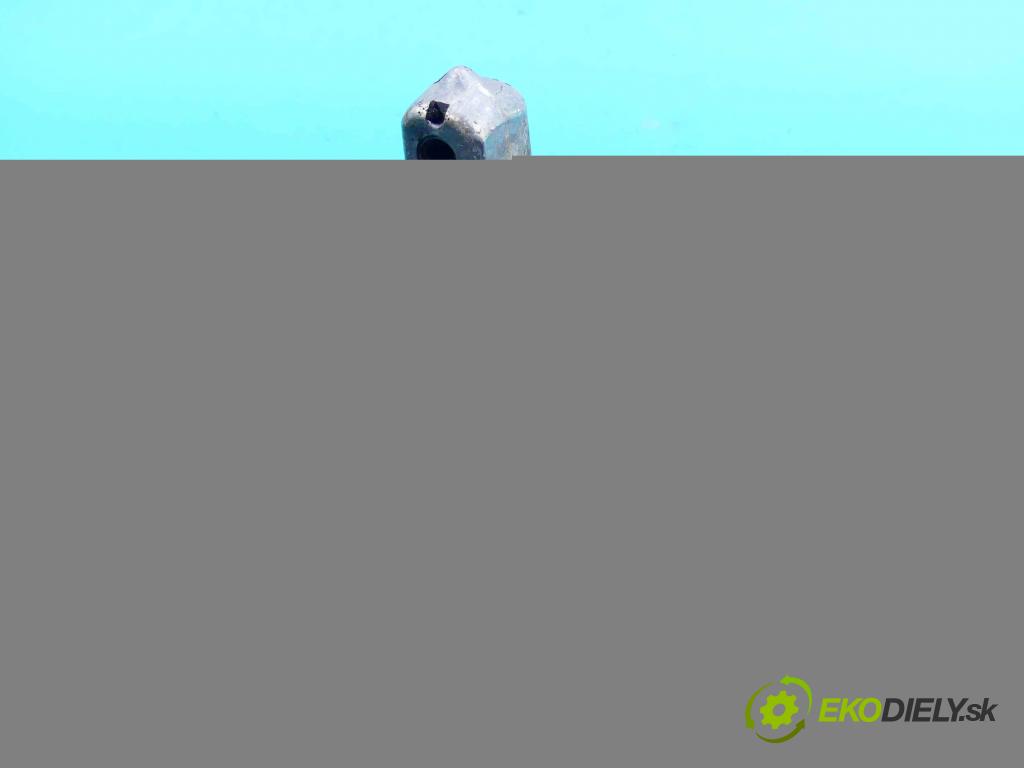 Bmw 5 F10 2010-2017 2.0d 190 HP automatic 140 kW 1995 cm3 4- airbag motora 6868303 (Držiaky motora)