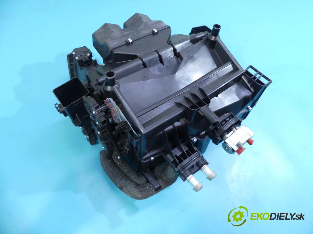 Porsche Panamera I 970 2009-2016 3.0 V6 420hp automatic 309 kW 2997 cm3 5- radiátor 97057301116 (Radiátory topení)