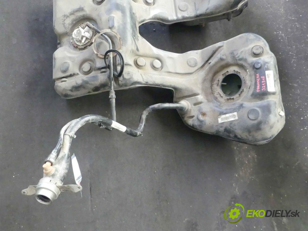 Porsche Panamera I 970 2009-2016 3.0 V6 420hp automatic 309 kW 2997 cm3 5- Nádrž: paliva 97020112105 (Nádrže)