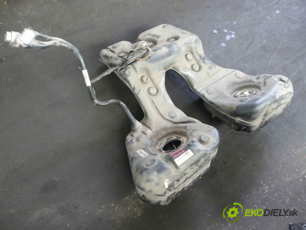 Porsche Panamera I 970 2009-2016 3.0 V6 420hp automatic 309 kW 2997 cm3 5- Nádrž: paliva 97020112105 (Nádrže)