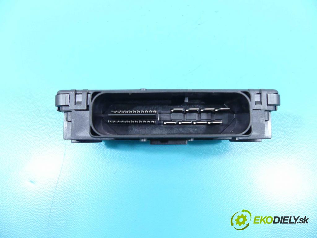 Porsche Panamera I 970 2009-2016 3.0 V6 420 hp automatic 309 kW 2997 cm3 5- modul riadiaca jednotka 97061810909 (Ostatné)