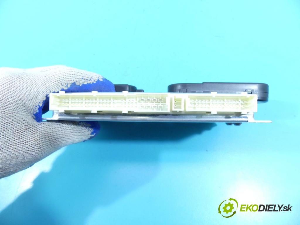 Porsche Panamera I 970 2009-2016 3.0 V6 420 hp automatic 309 kW 2997 cm3 5- modul riadiaca jednotka 97061815527 (Ostatné)