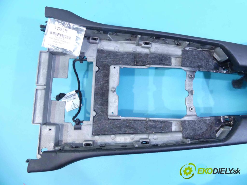 Porsche Panamera I 970 2009-2016 3.0 V6 420 hp automatic 309 kW 2997 cm3 5- operadlo 97055311101 (Lakťové opierky)