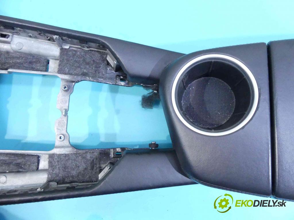 Porsche Panamera I 970 2009-2016 3.0 V6 420 hp automatic 309 kW 2997 cm3 5- operadlo 97055311101 (Lakťové opierky)