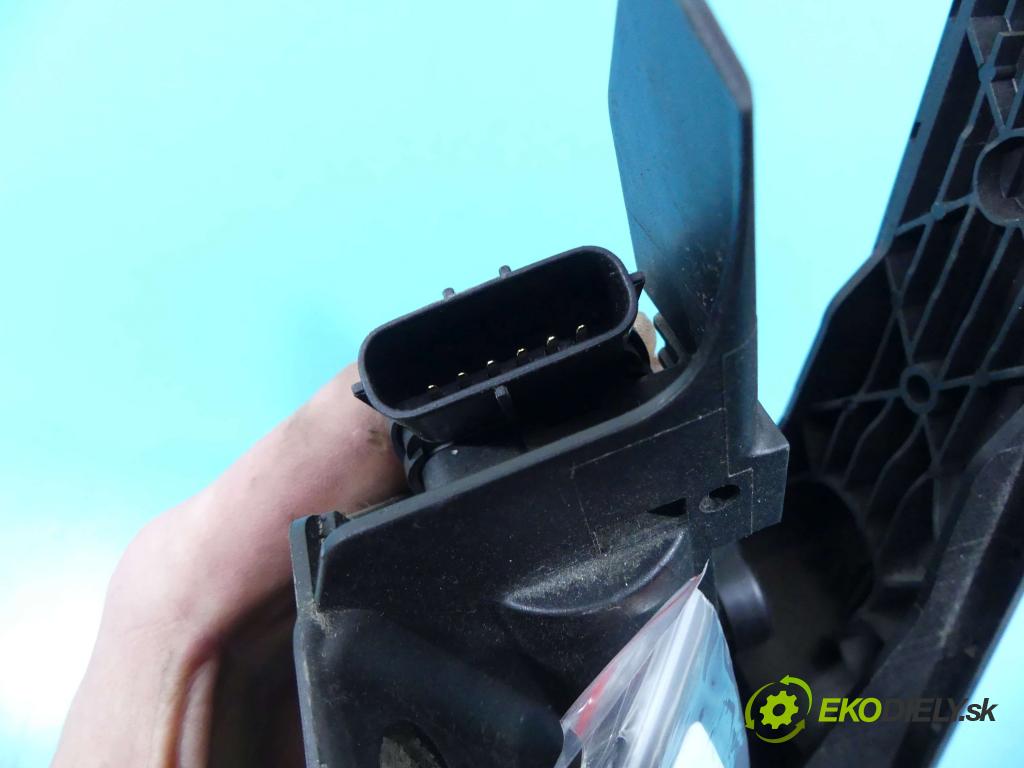 Porsche Panamera I 970 2009-2016 3.0 V6 420 hp automatic 309 kW 2997 cm3 5- pedále 97042302101 (Pedále)