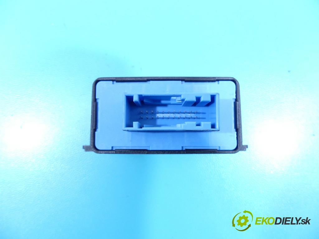 Porsche Panamera I 970 2009-2016 3.0 V6 420 hp automatic 309 kW 2997 cm3 5- modul riadiaca jednotka 7PP907357F (Ostatné)