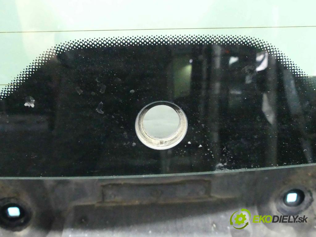 Porsche Panamera I 970 2009-2016 3.0 V6 420hp automatic 309 kW 2997 cm3 5- zadní kufrové dveře  (Zadní kapoty)